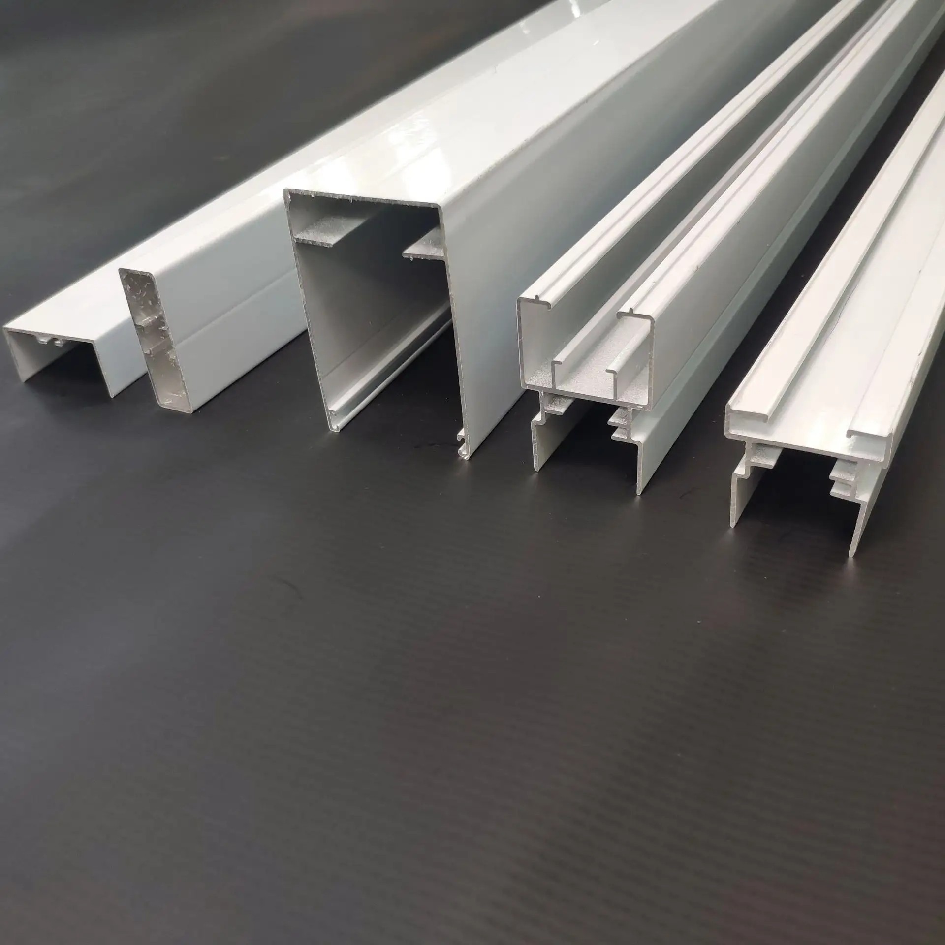 国家安全部今天发布安全提示文章