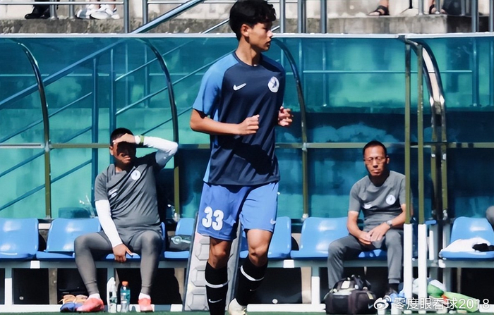 18岁邓捷夫坐稳国安左路主力 蒙哥马利大胆启用